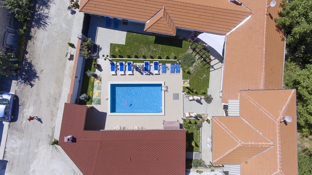 Guest House Zlateya Madara ภายนอก รูปภาพ